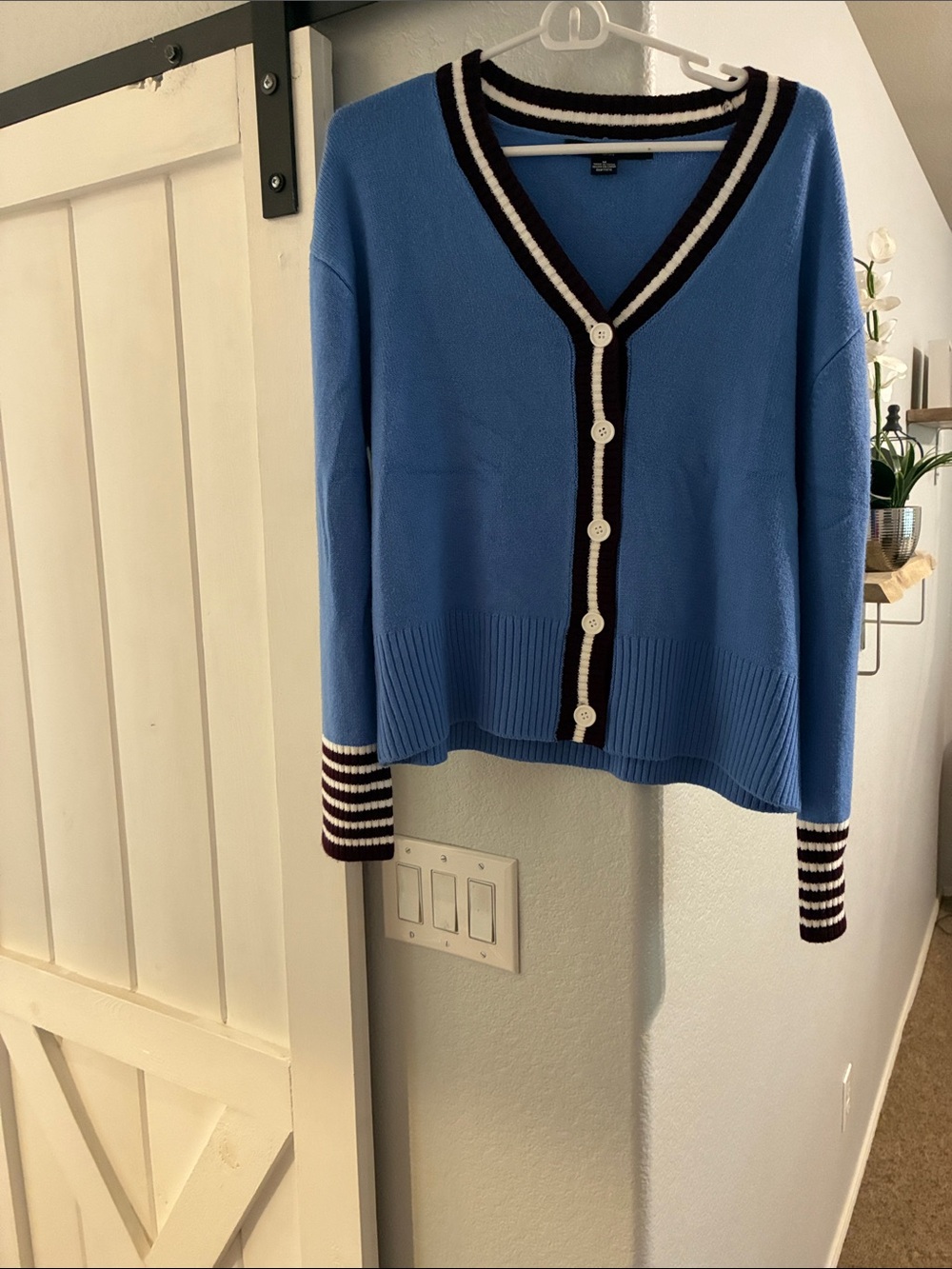 NWOT !!! French Connection Periwinkle V-Neck Cardigan with Black and White Trim